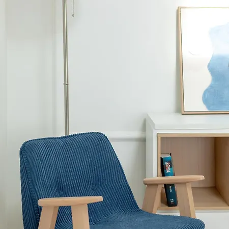 Lägenhet Minimalist Bright Kopernika Near Old Town In By Renters *